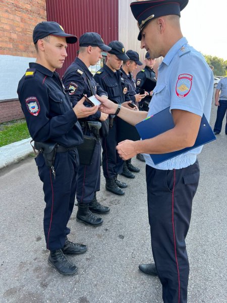 В Курагинском районе проведен строевой смотр и инструктаж сотрудников патрульно-постовой службы